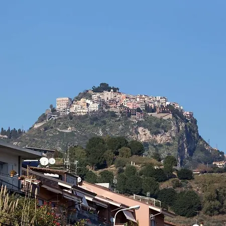 Il Fascino Della Sirena - A 2 Passi Dal Mare Di *